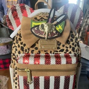 MMA JUNGLE CRUISE LOUNGEFLY